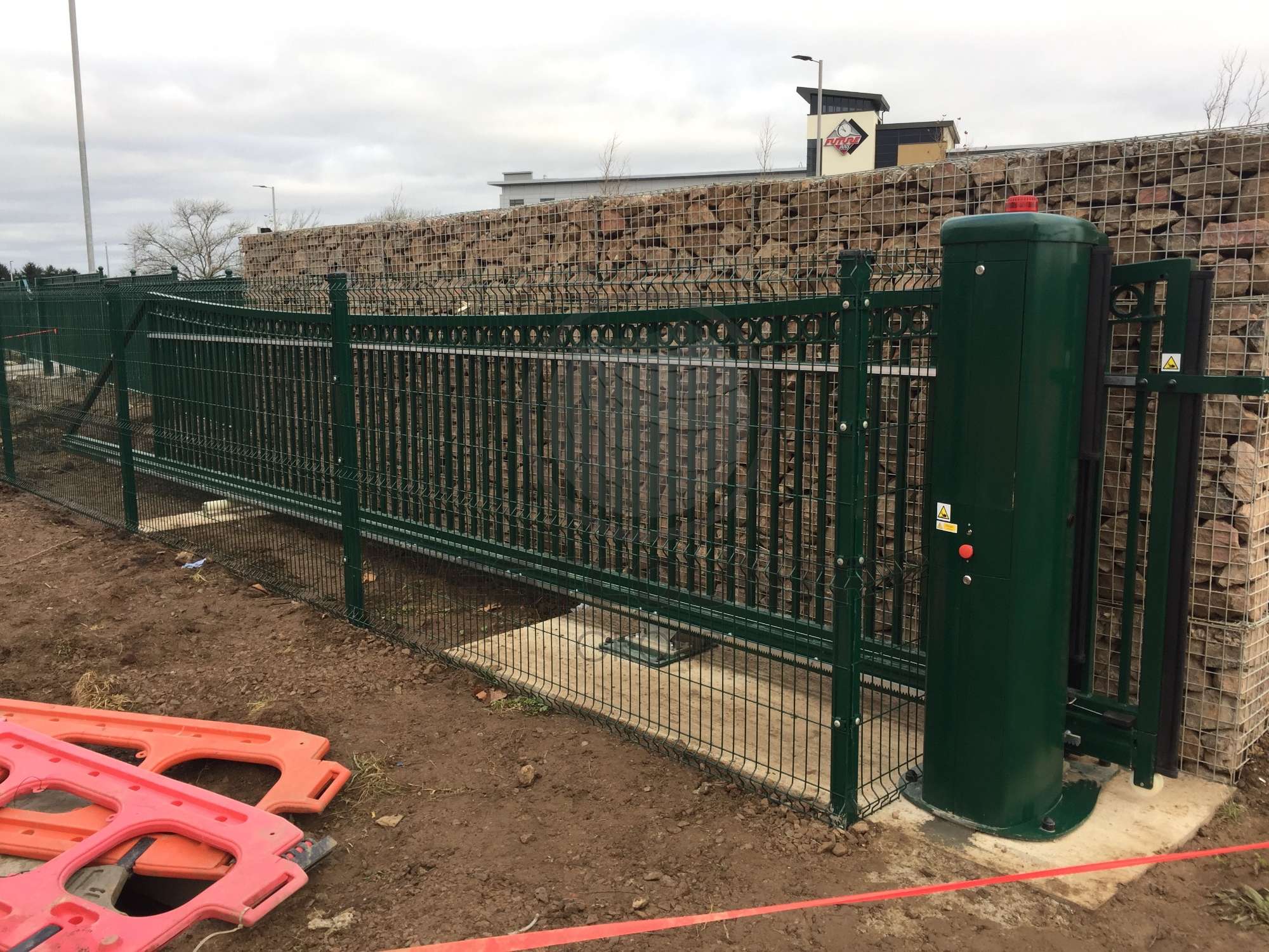 commercial sliding gate