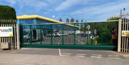 commercial sliding gate