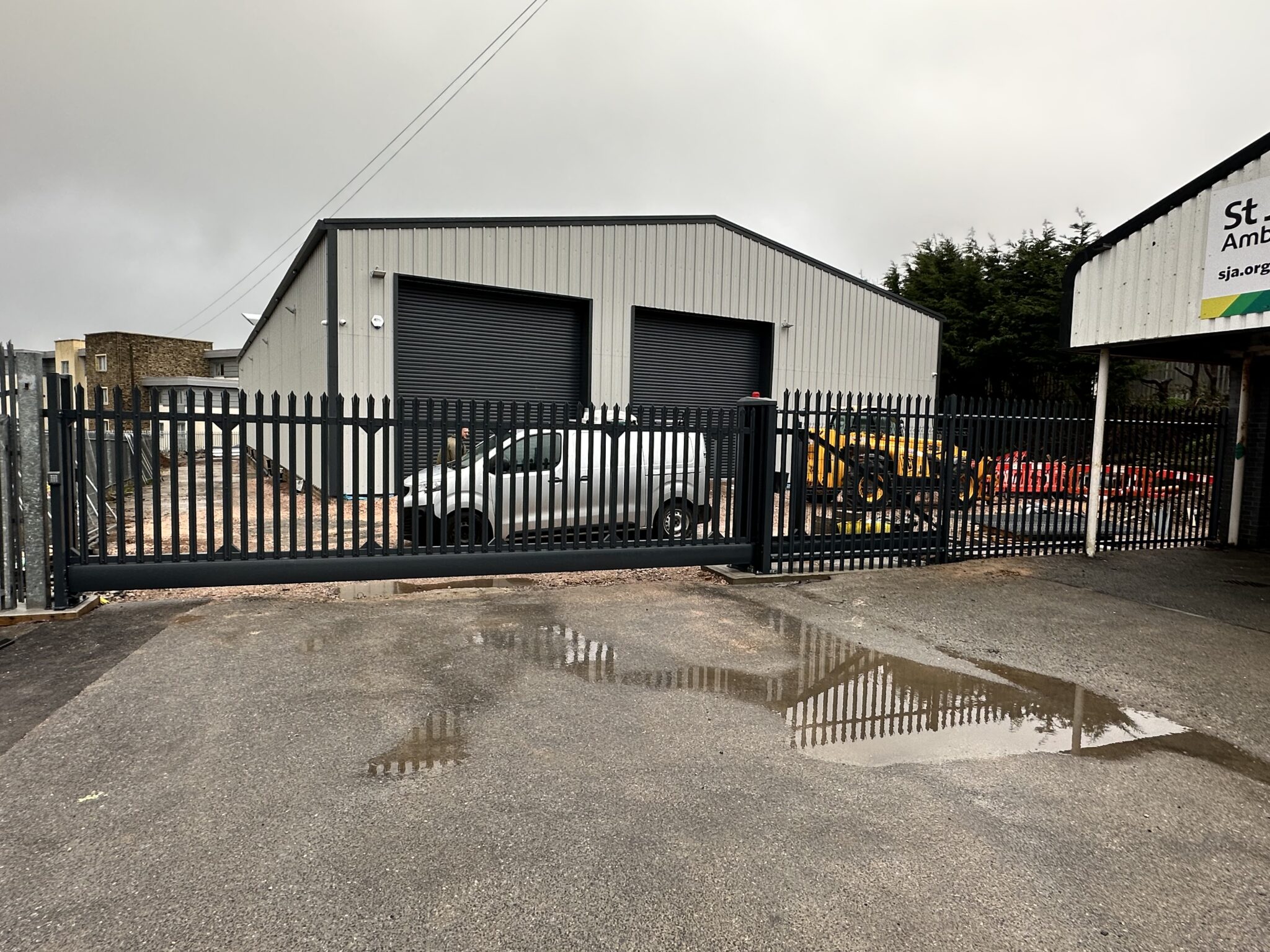 commercial Sliding gates